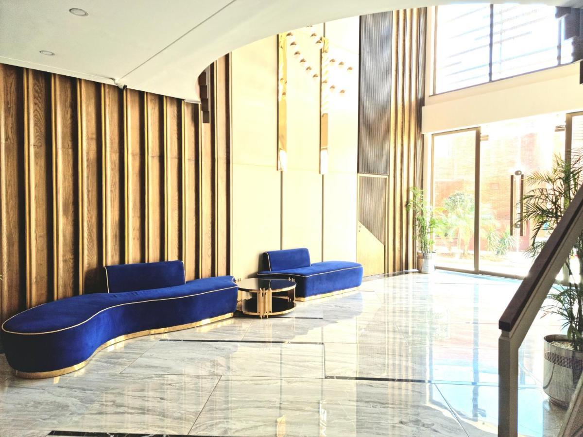 Executive Apartments In Bahria Heights Rawalpindi Eksteriør billede